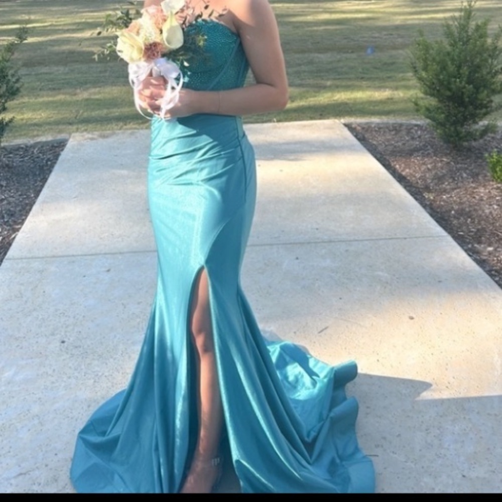 Sweetheart Neckline Corset Bodice Evening Dress by Colors Dress